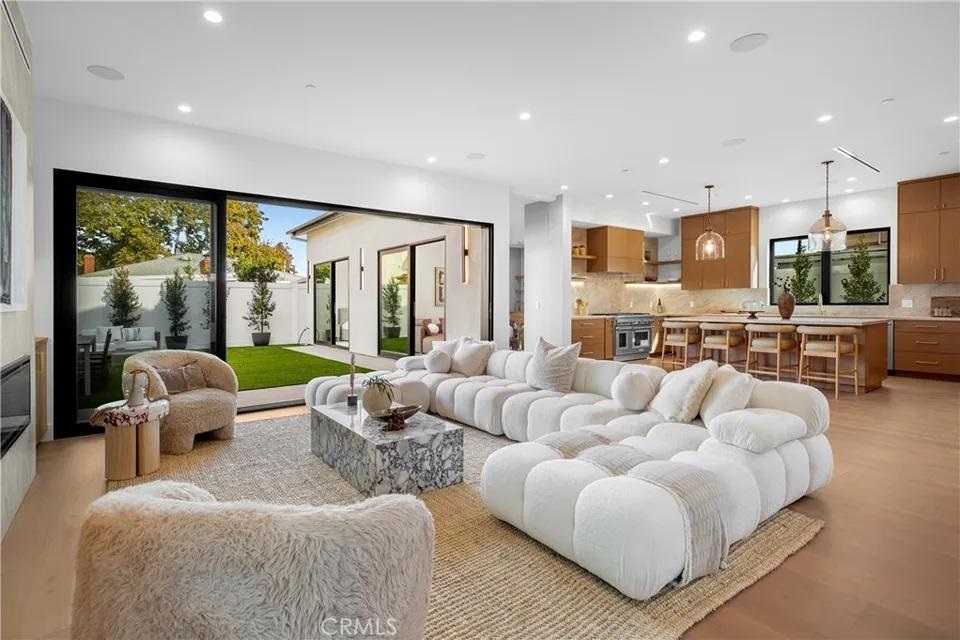 Los Angeles design build